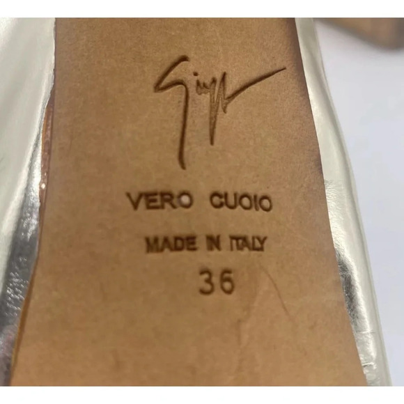 Giuseppe Zanotti Sharon 105‎ Gold Mirror Pumps Womens Size 36 US 6 - Picture 8 of 10